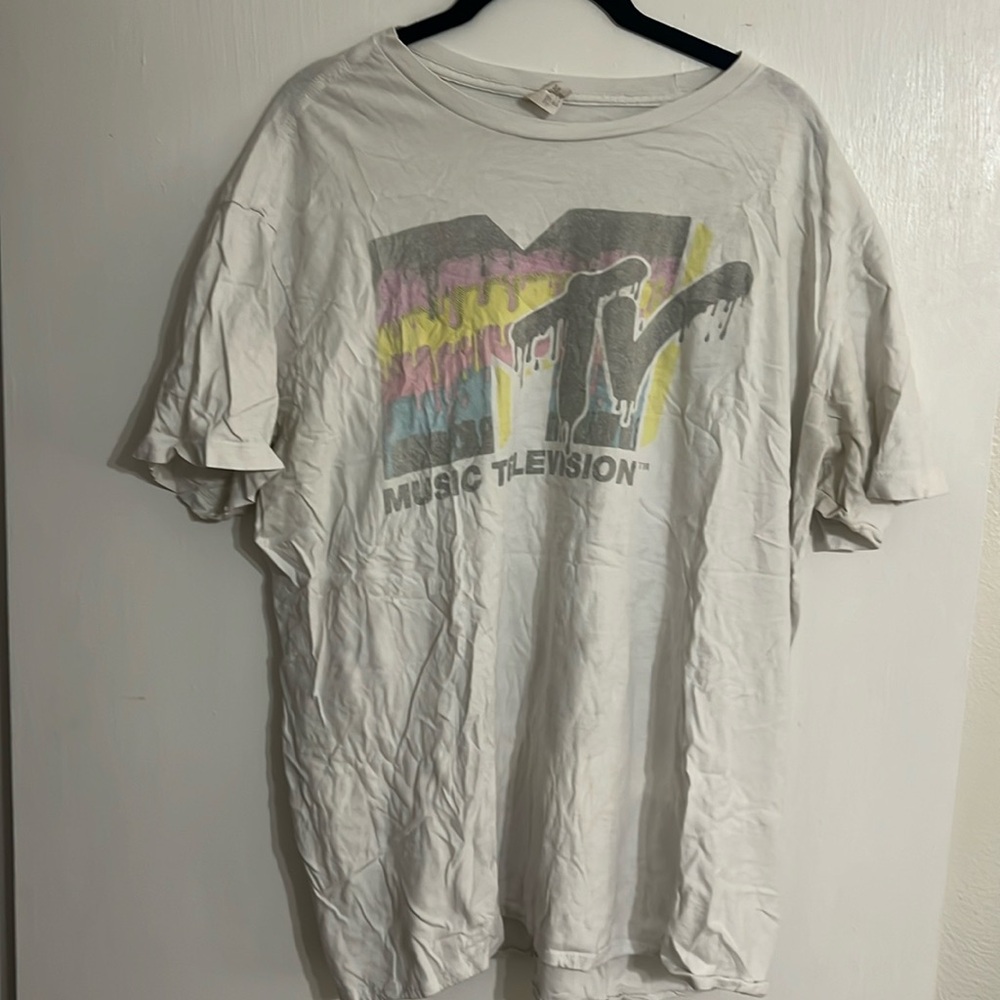 Pacific XL MTV Tee.